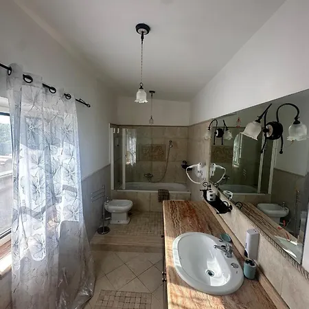 Nyaraló Lelli 2 Róma