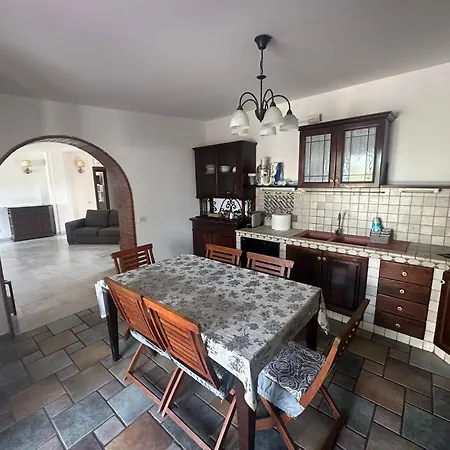 Vakantiehuis Lelli 2 *